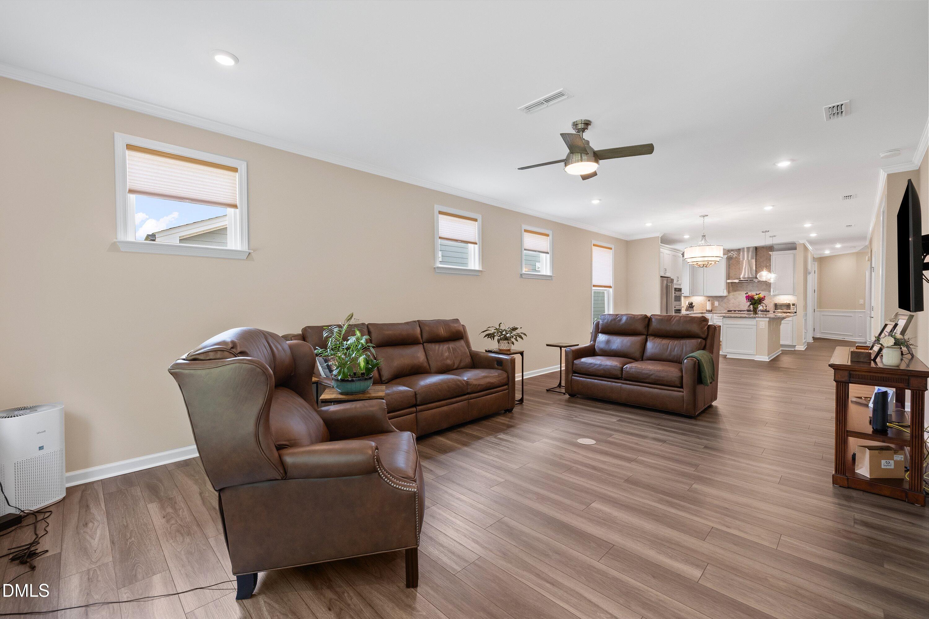 2301 Flycatcher Lane