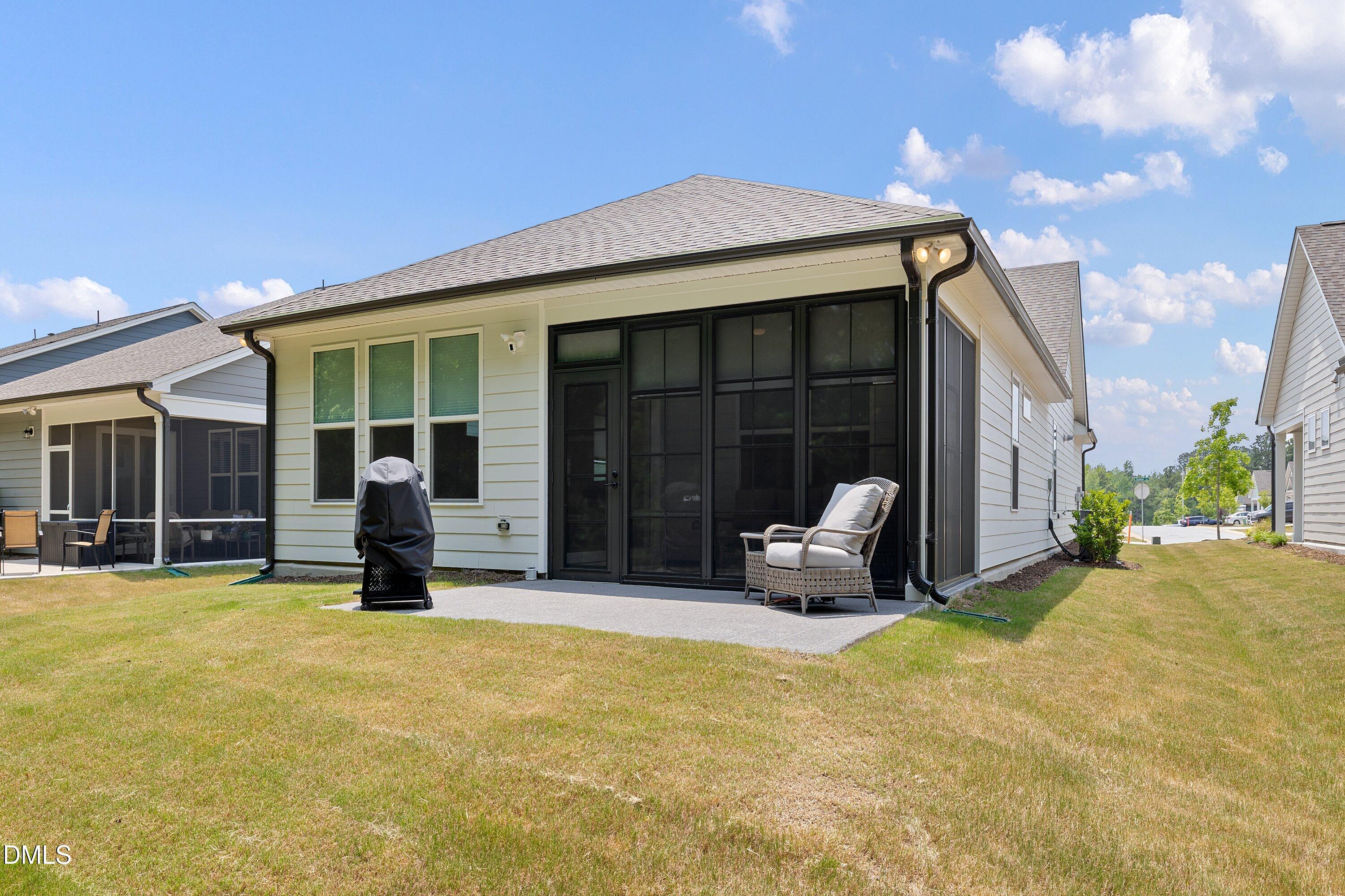 2301 Flycatcher Lane