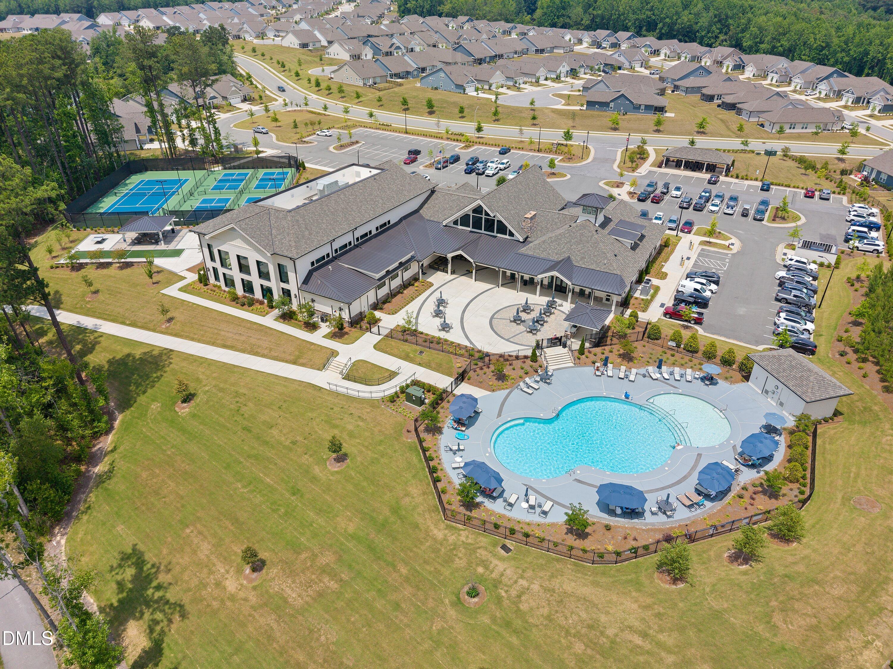 2301 Flycatcher Lane