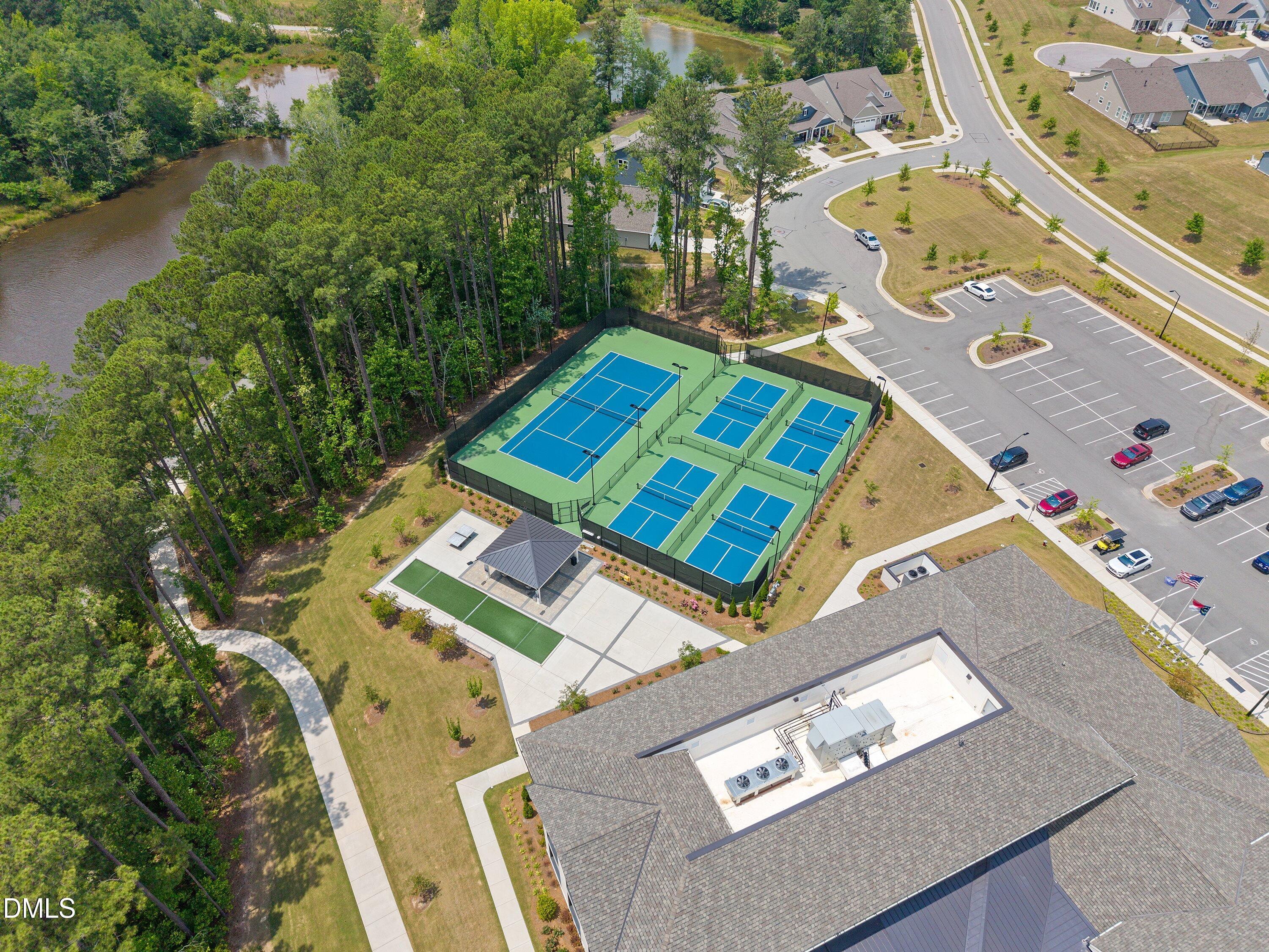 2301 Flycatcher Lane