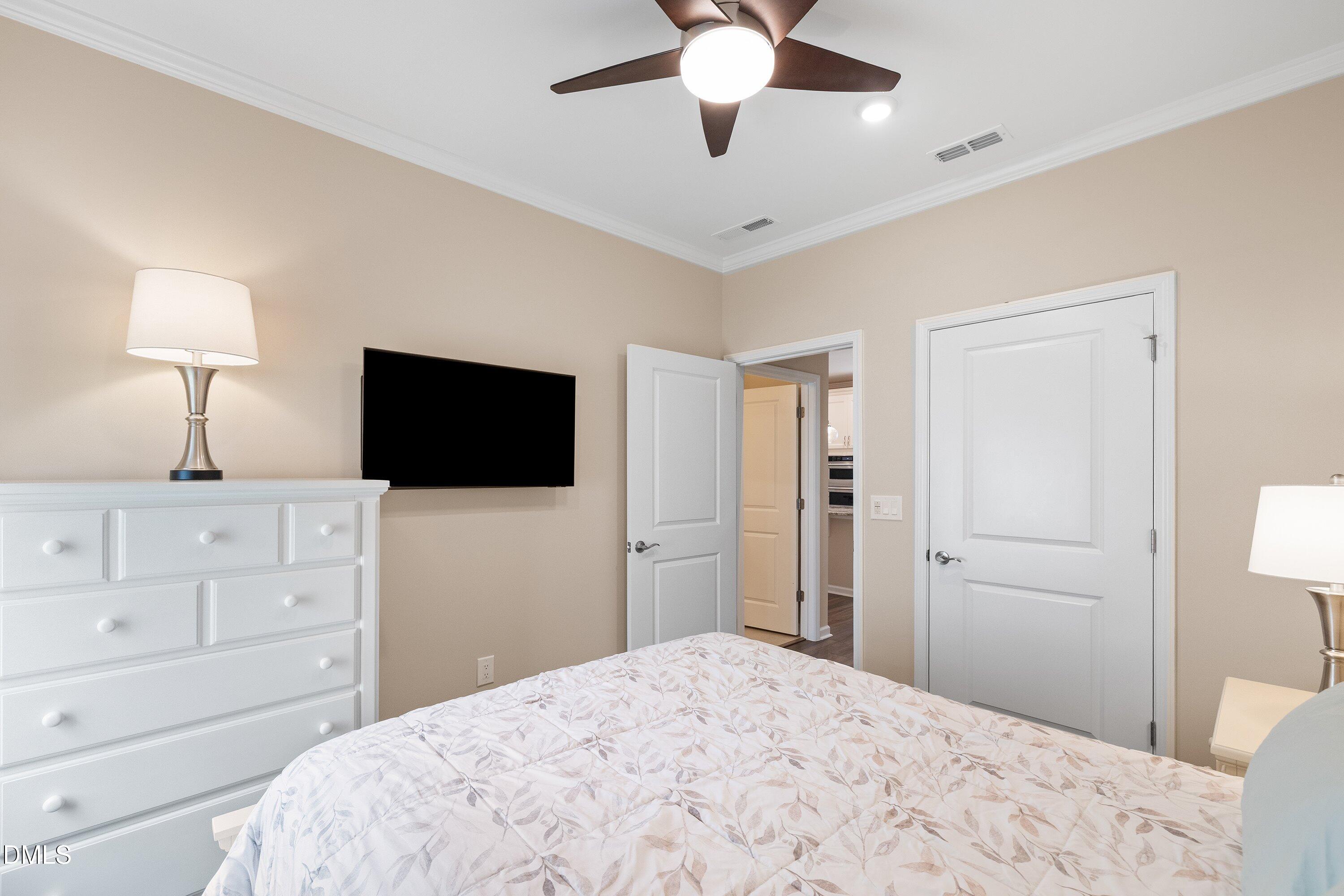 2301 Flycatcher Lane