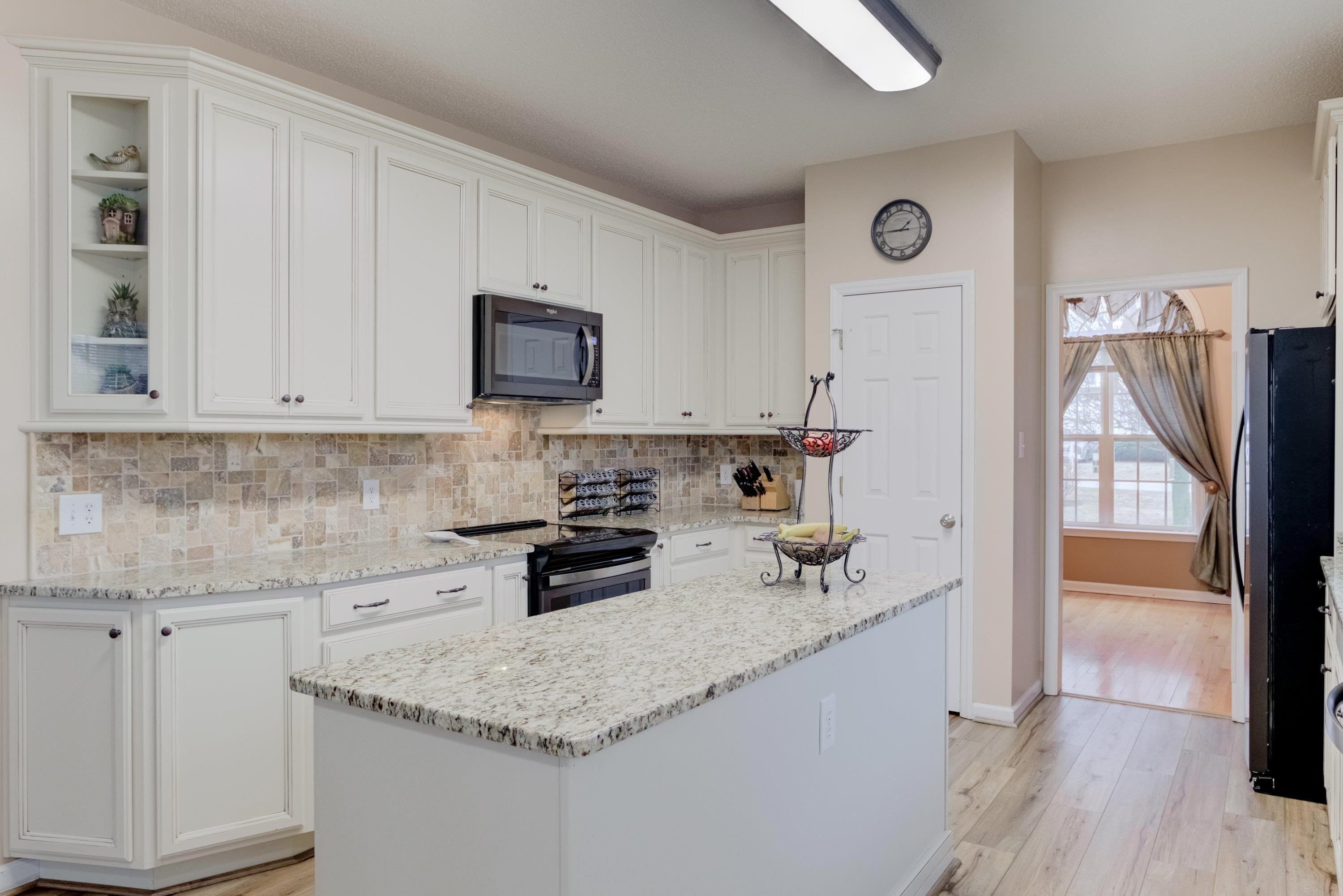 94 Presley Boulevard