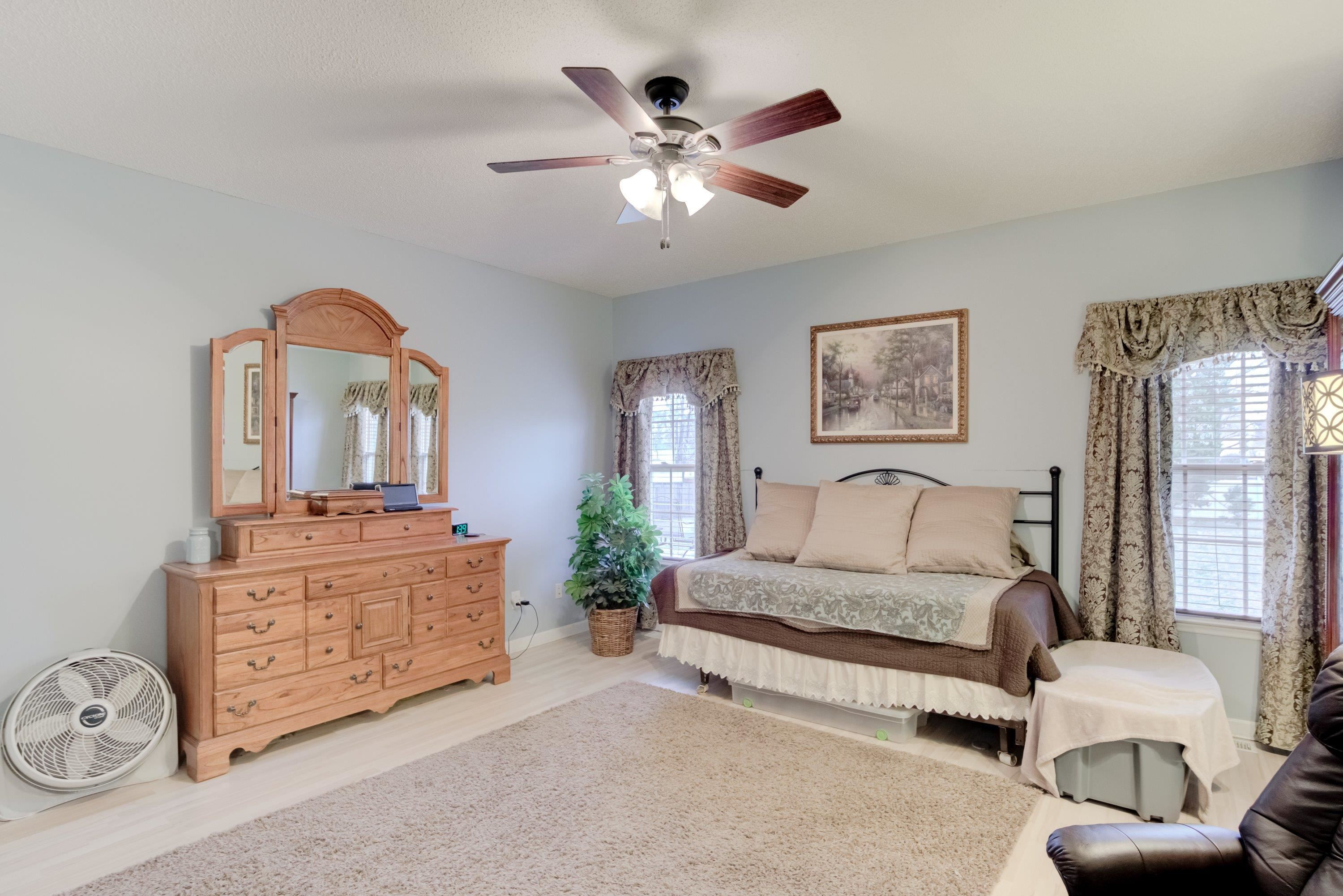 94 Presley Boulevard