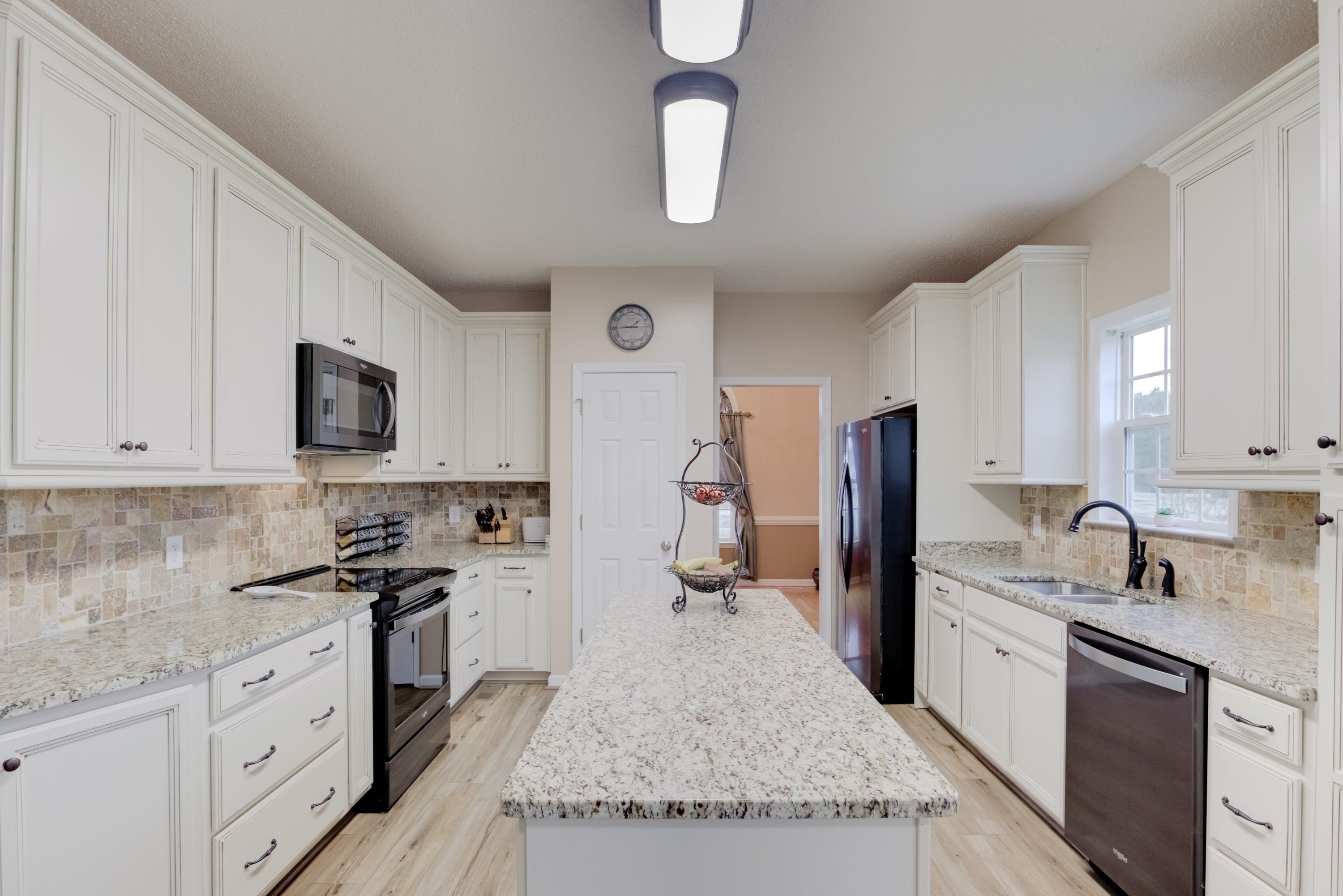 94 Presley Boulevard