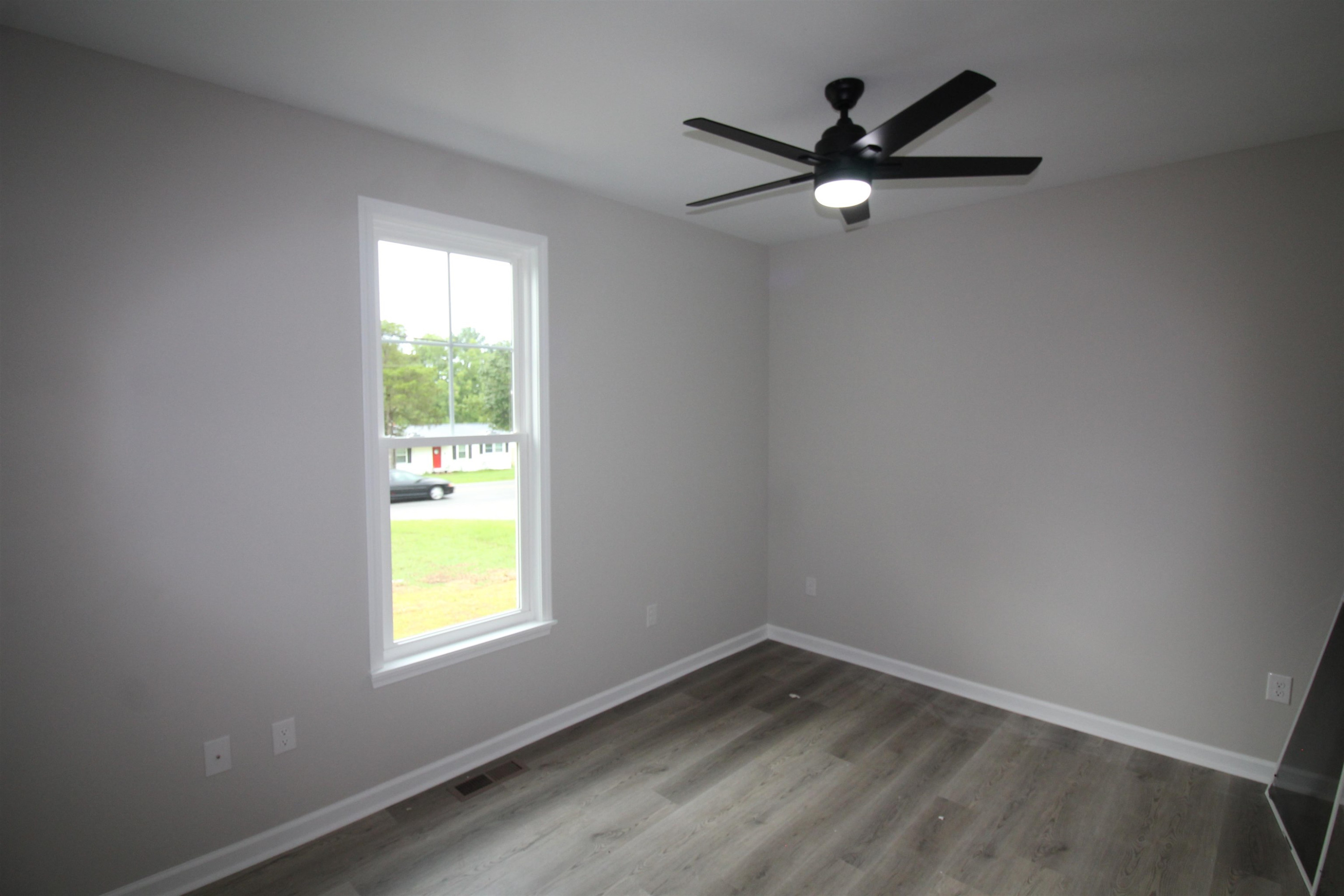 462 E Stewart Street