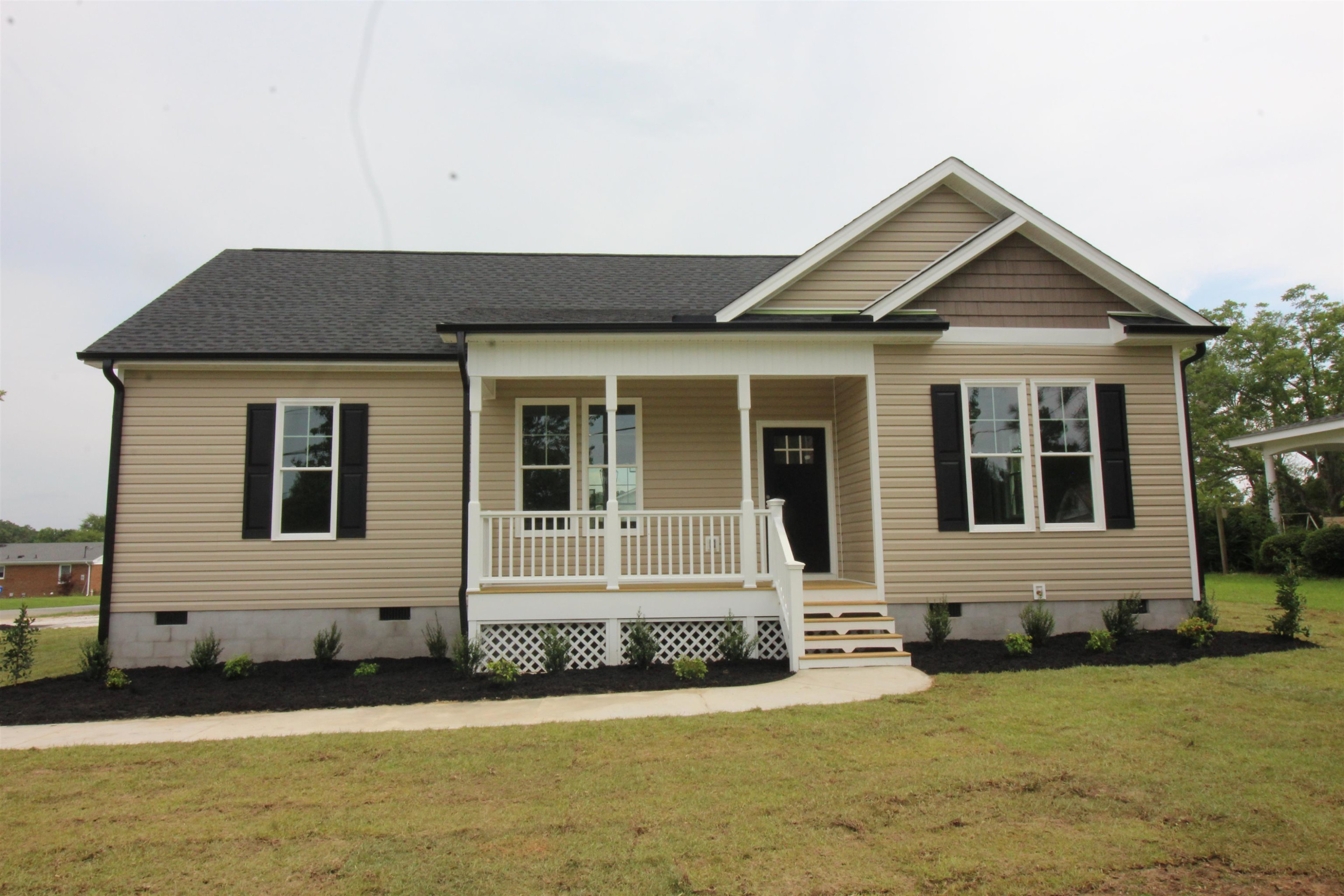 462 E Stewart Street