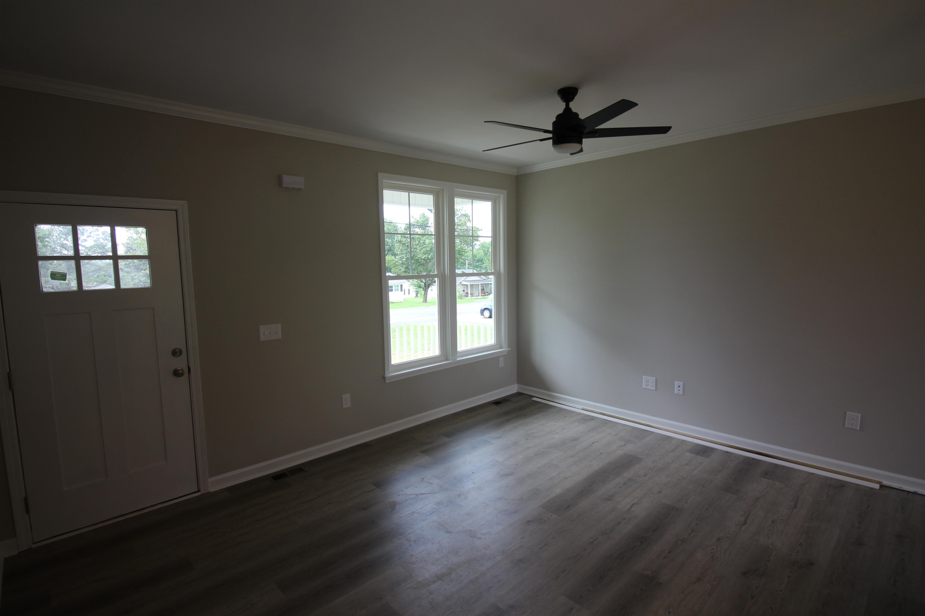 462 E Stewart Street