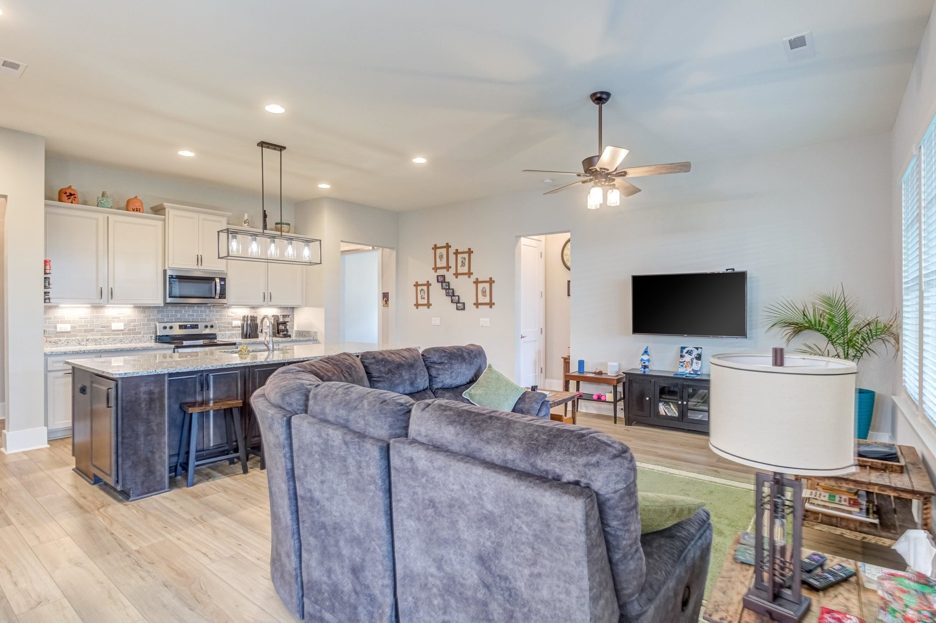 137 Warm Wind Drive