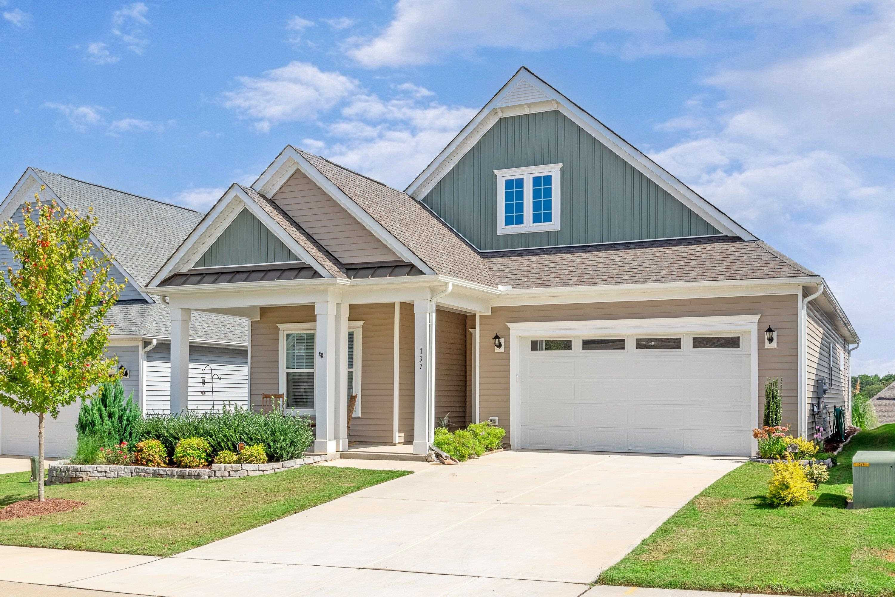 137 Warm Wind Drive