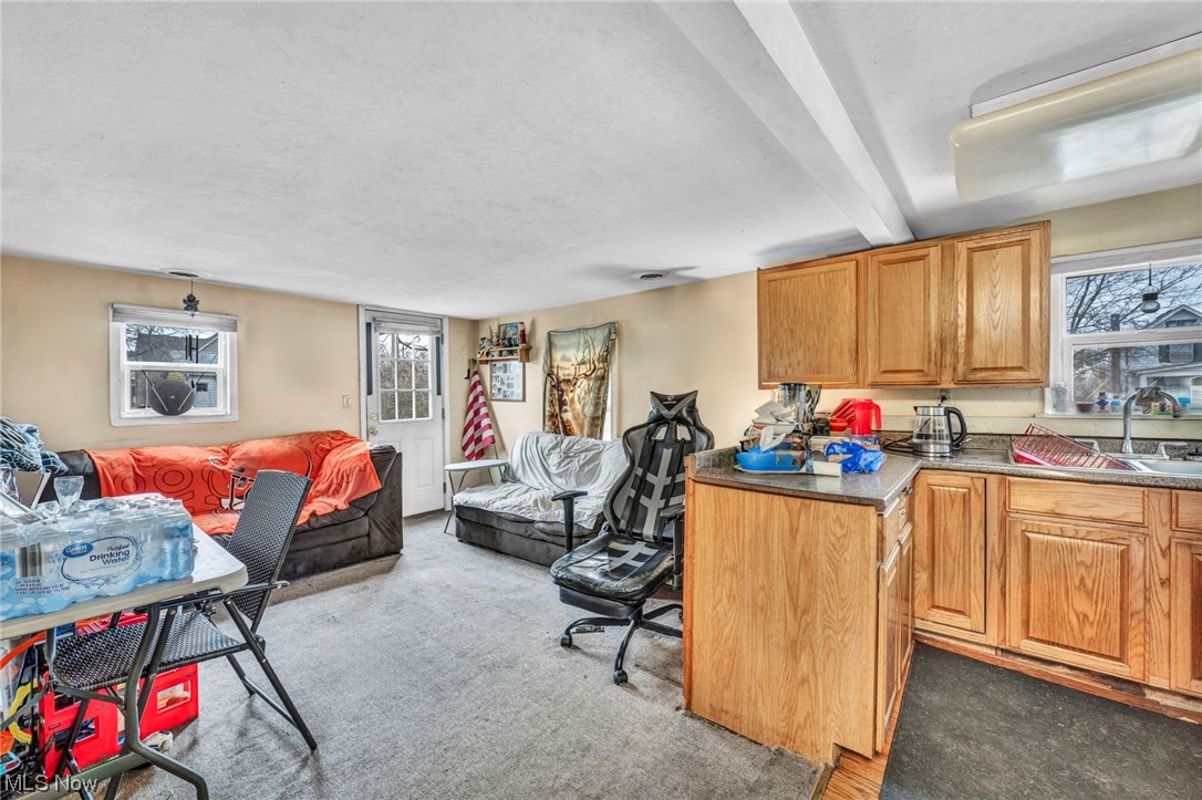 62 S Groveland Street