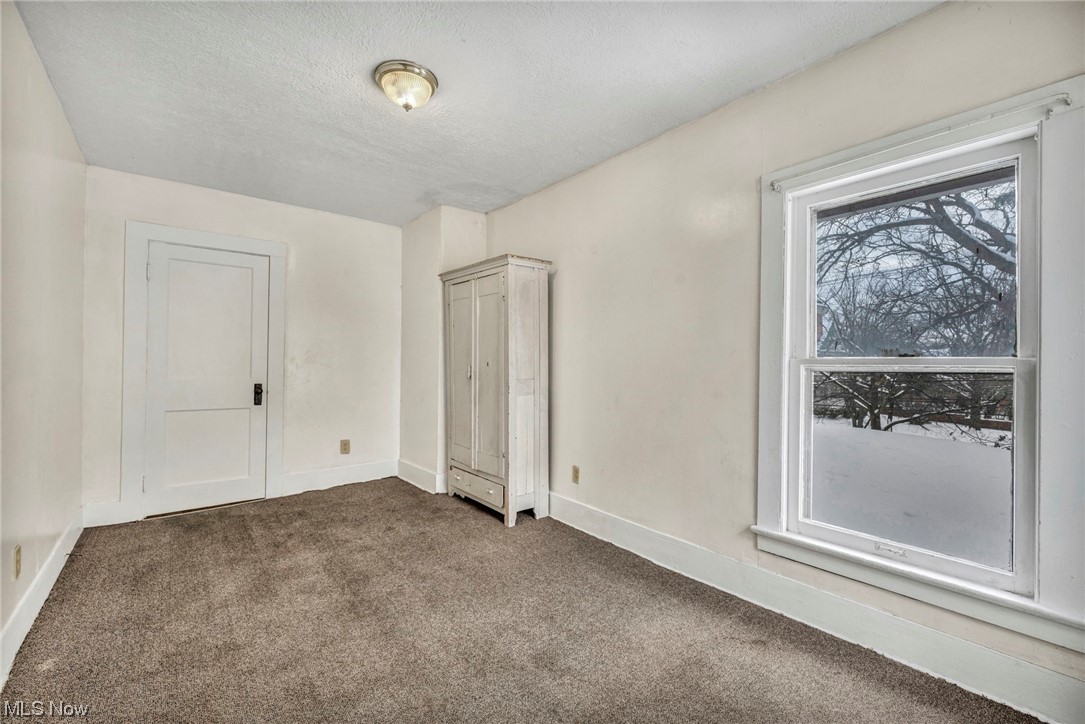 278 E College