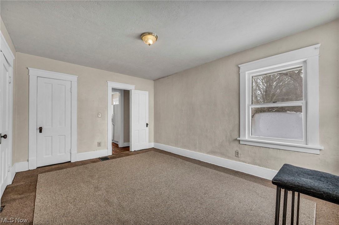 278 E College