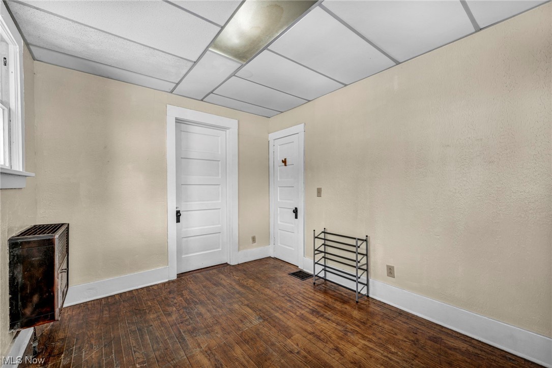 278 E College
