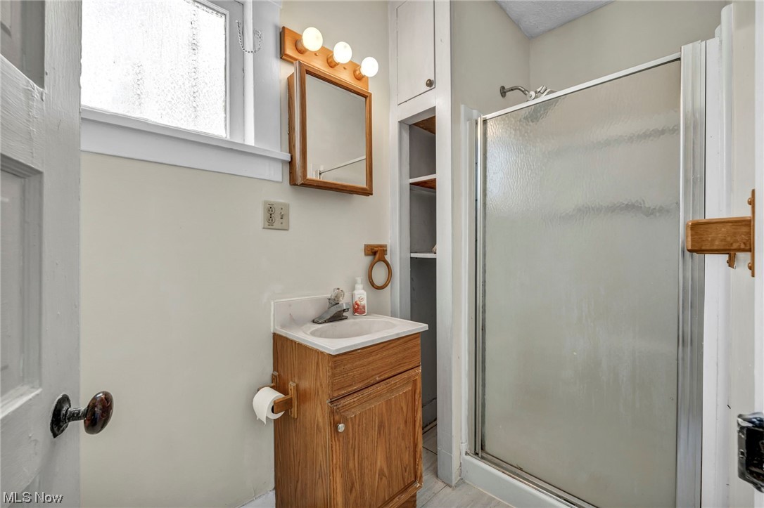 278 E College