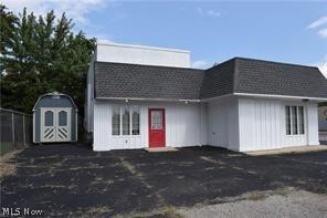 475 Middle Avenue