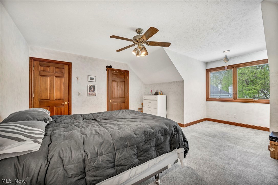 3911 Colonial Court