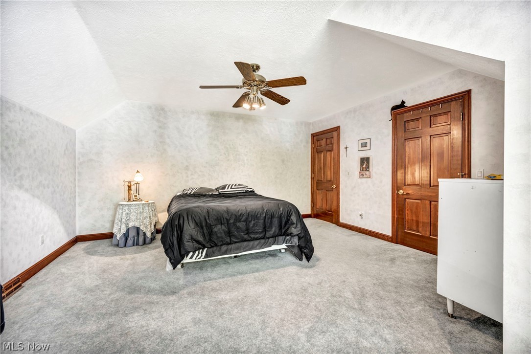 3911 Colonial Court