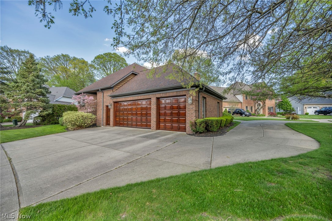 3911 Colonial Court