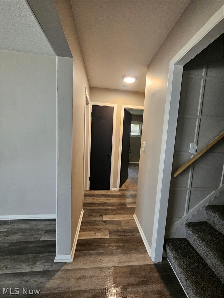 5200 Hy Court