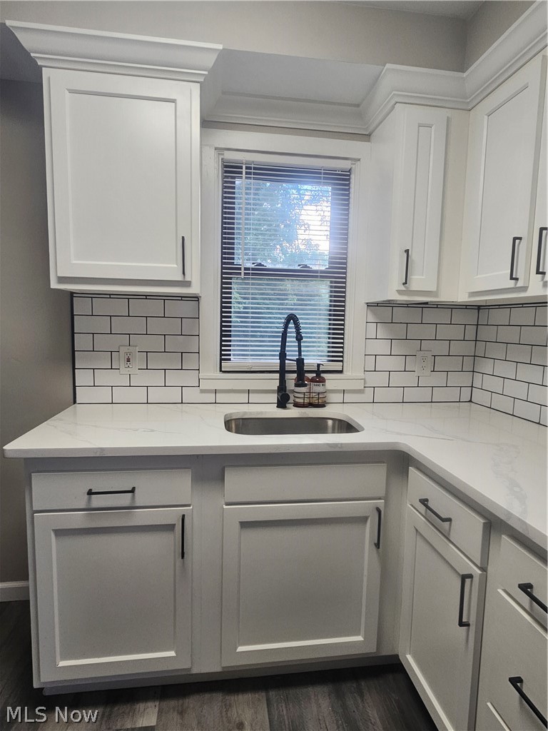 5200 Hy Court
