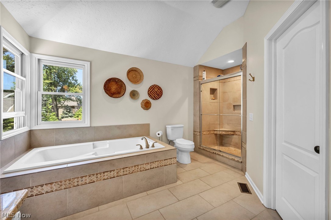 4622 Bellerive Way