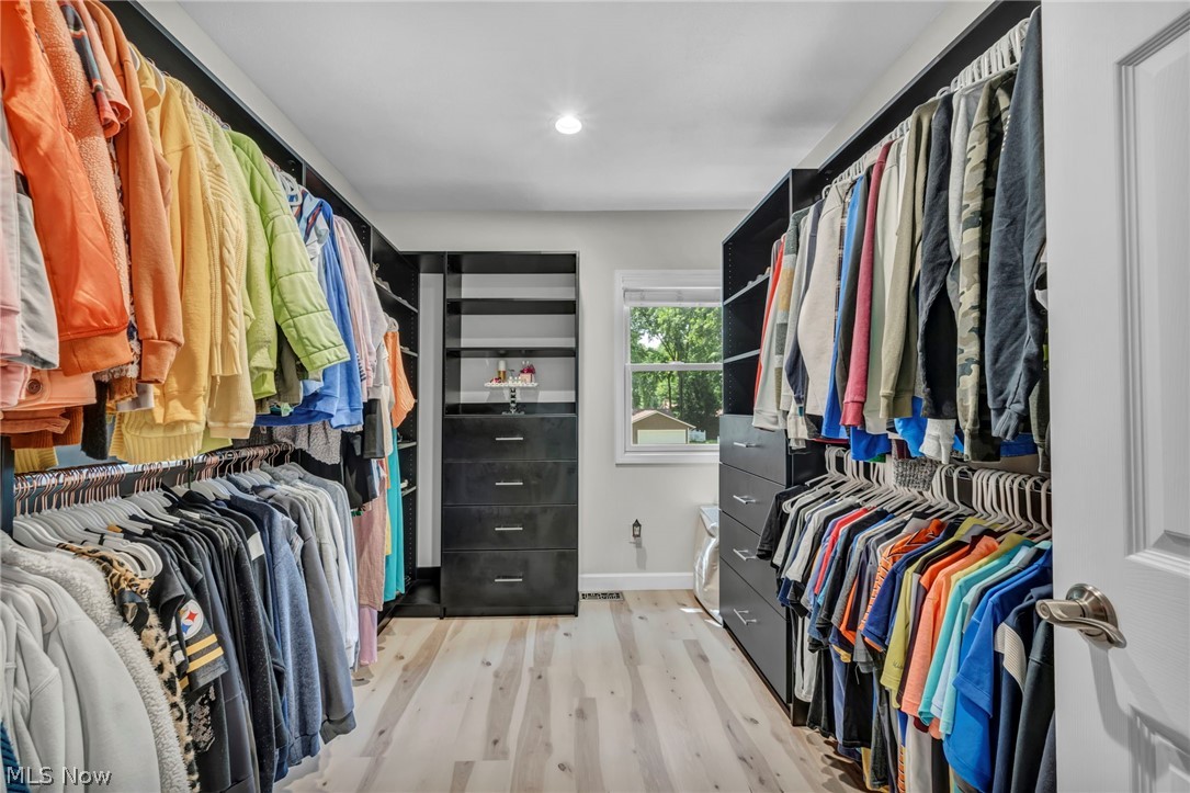 34160 Jewel Circle