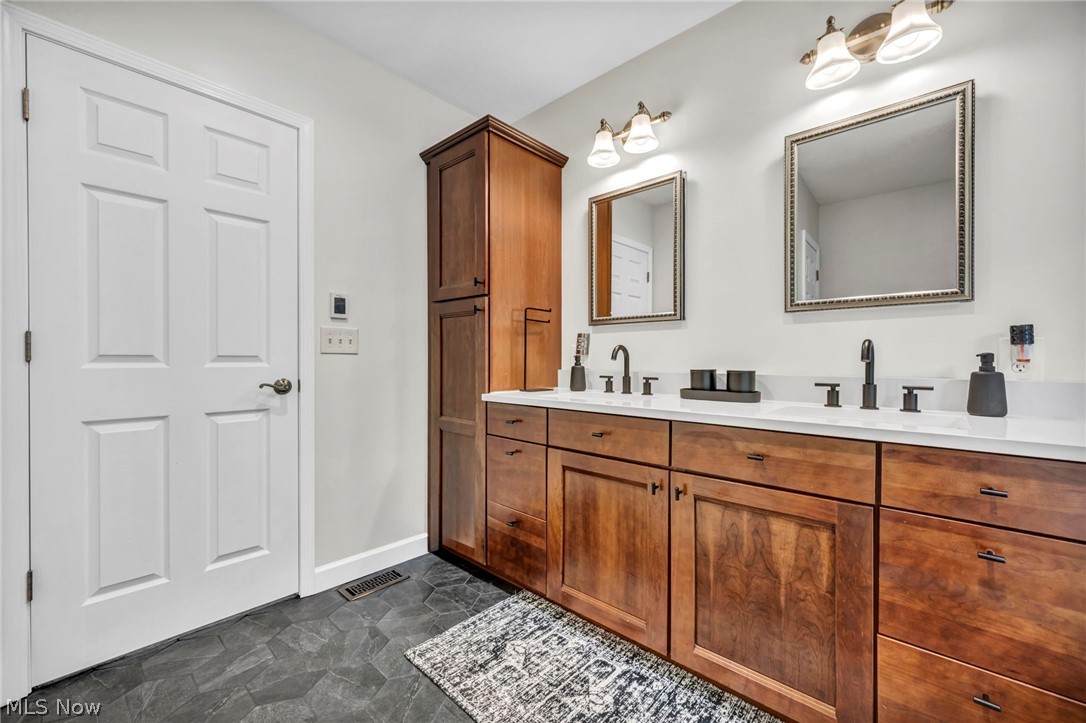 34160 Jewel Circle