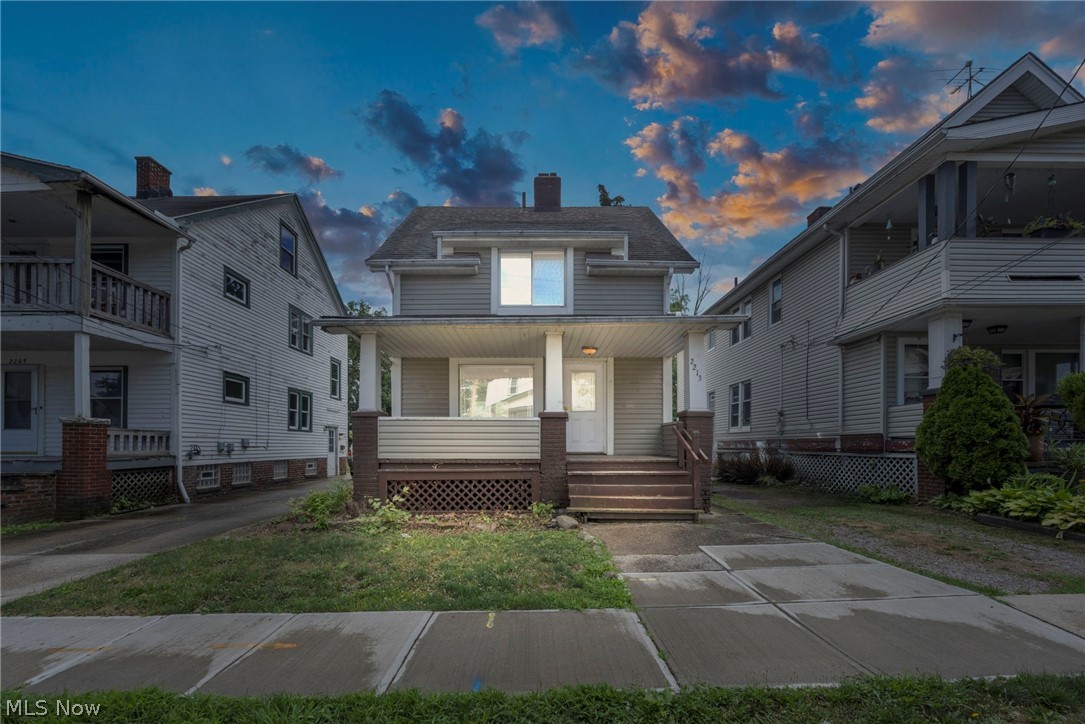 2213 Saratoga Avenue