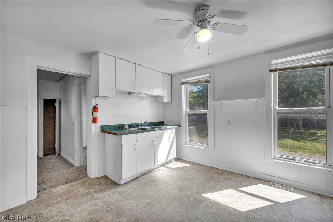 1028 W 5th Street