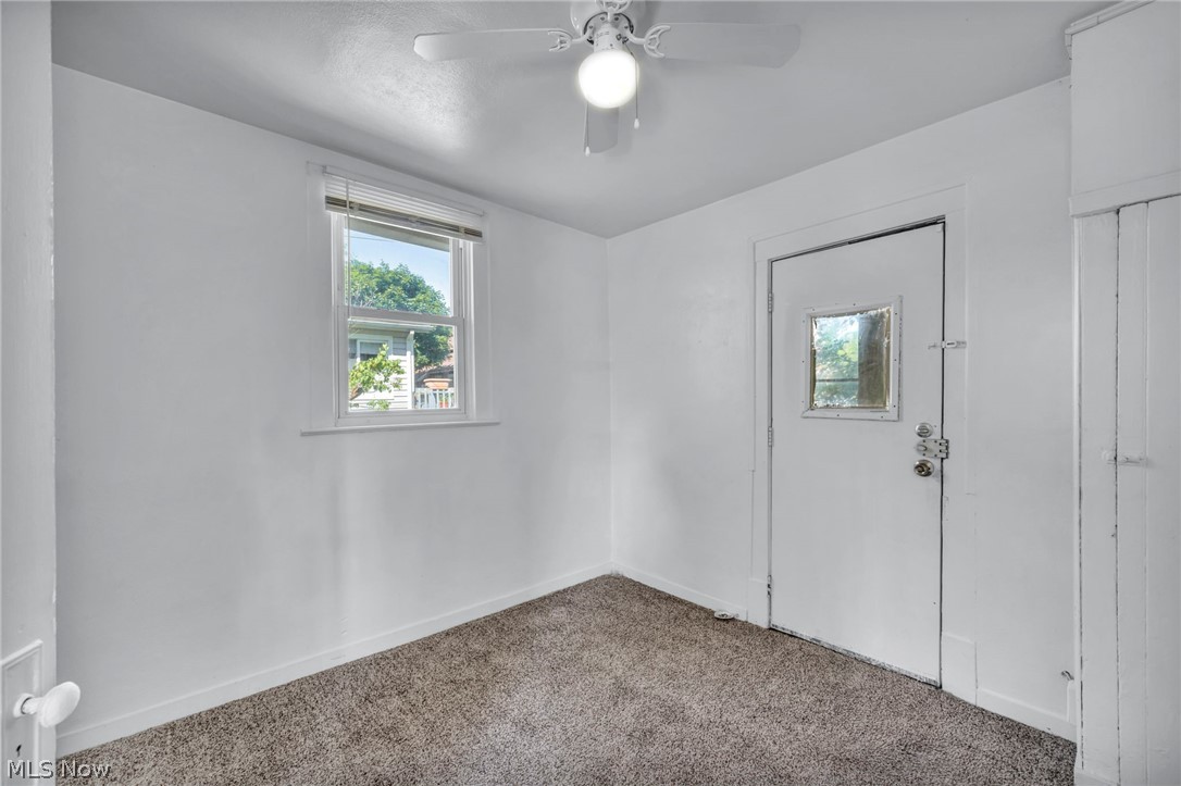 1028 W 5th Street