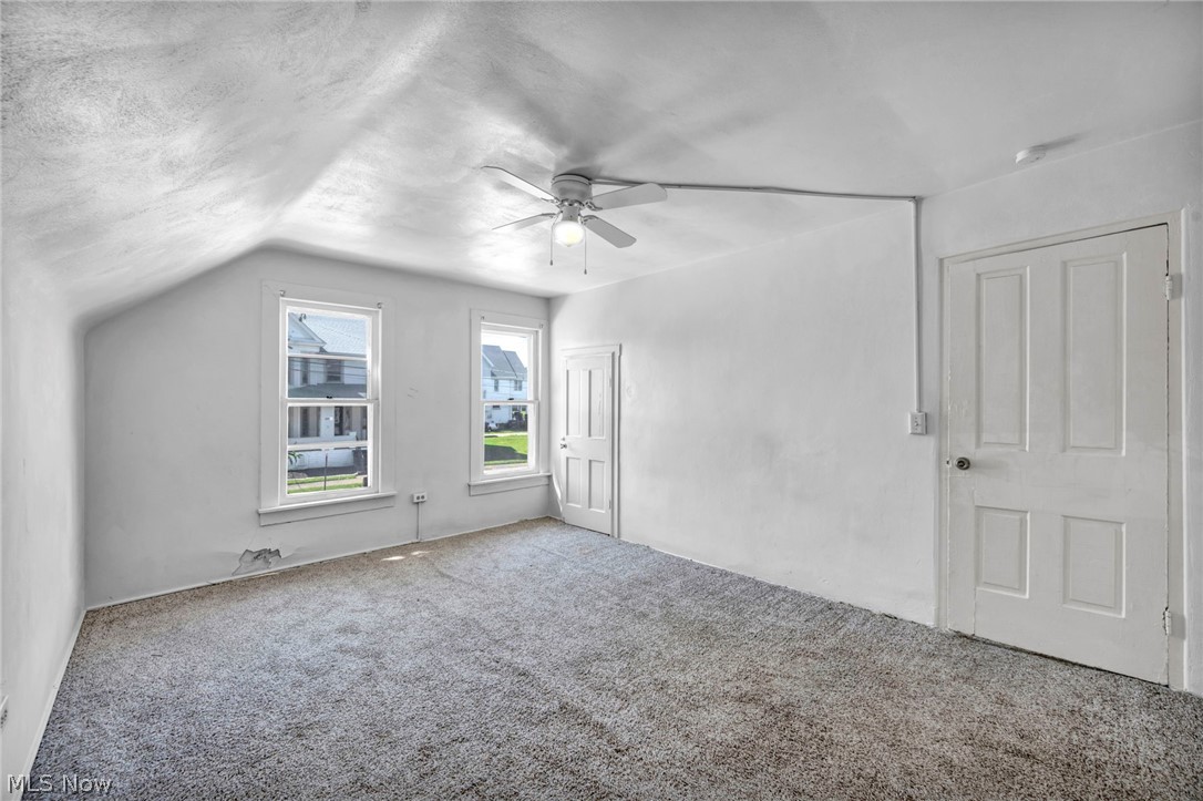 1028 W 5th Street