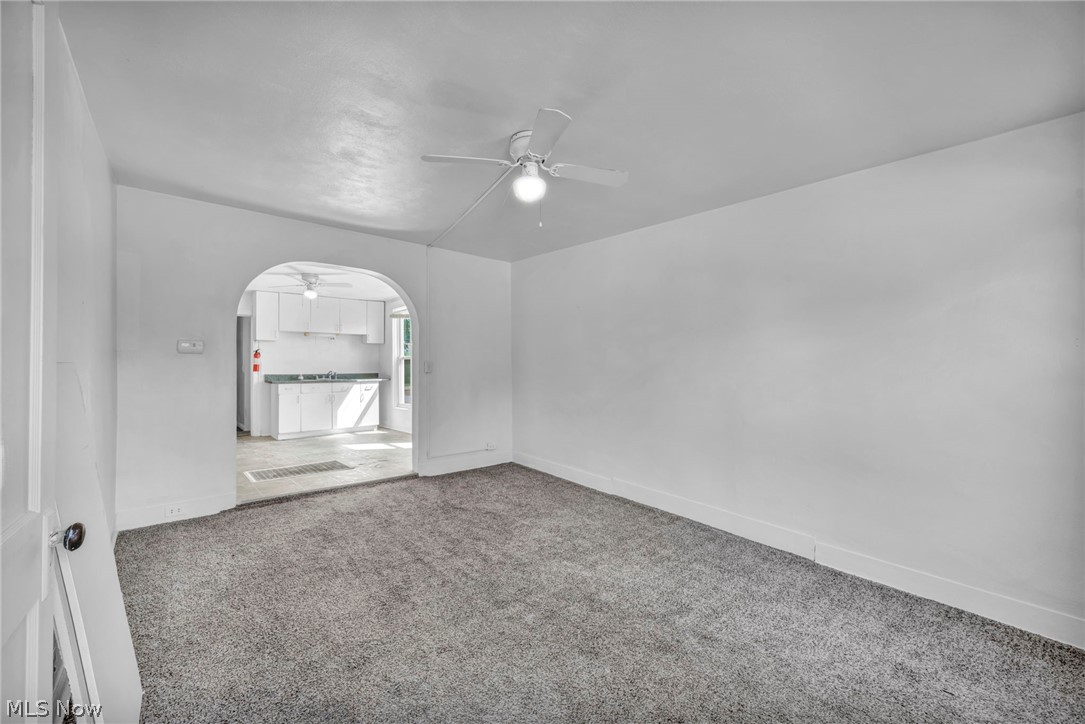 1028 W 5th Street