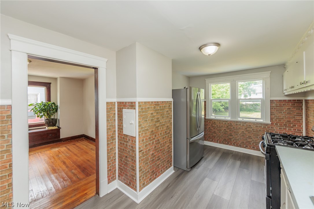 922 W 22nd Street