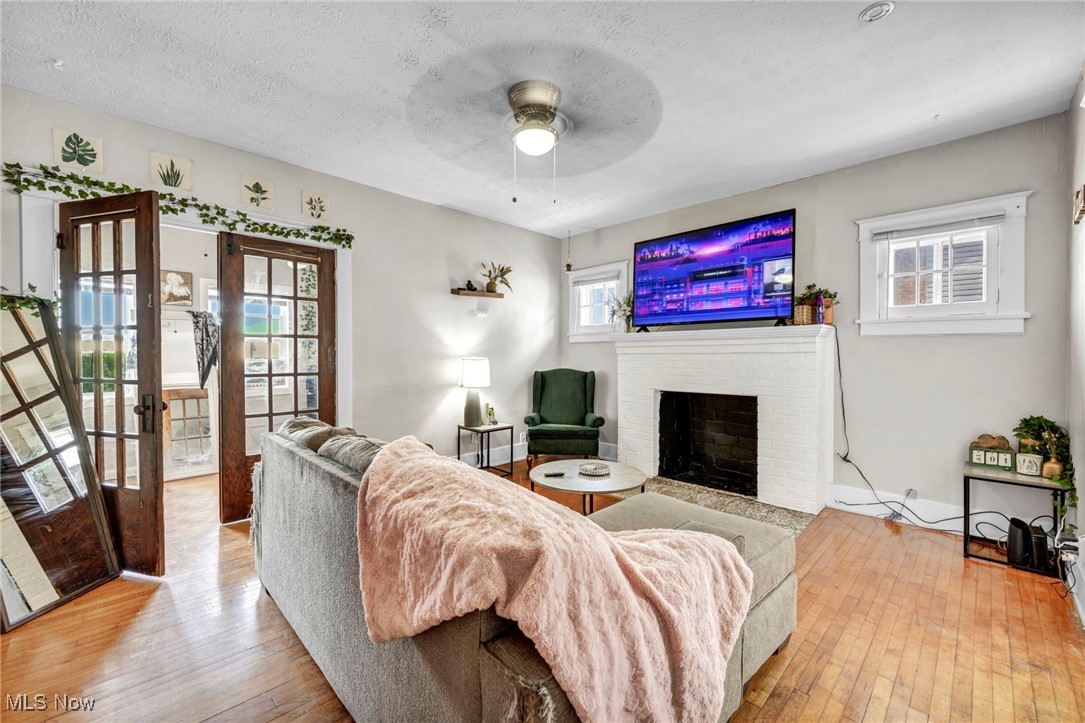 622 Middle Avenue