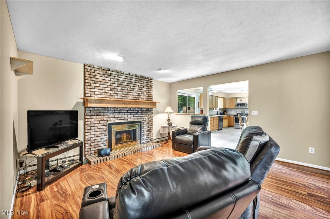 5987 Opal Street