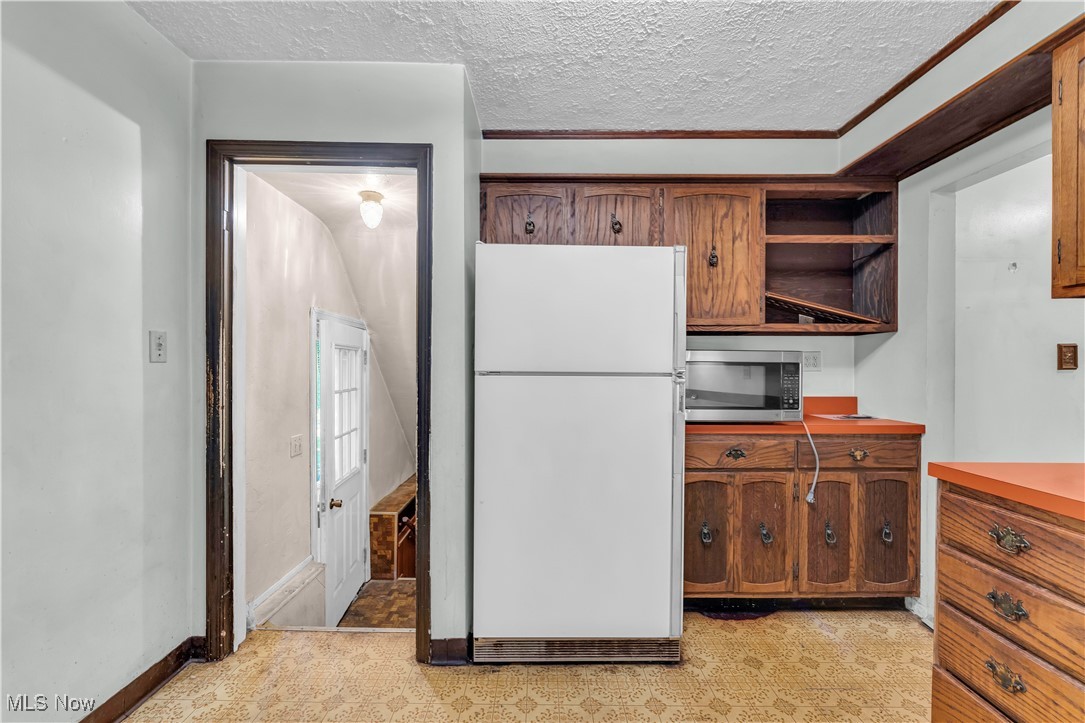 12931 Fruitside Road
