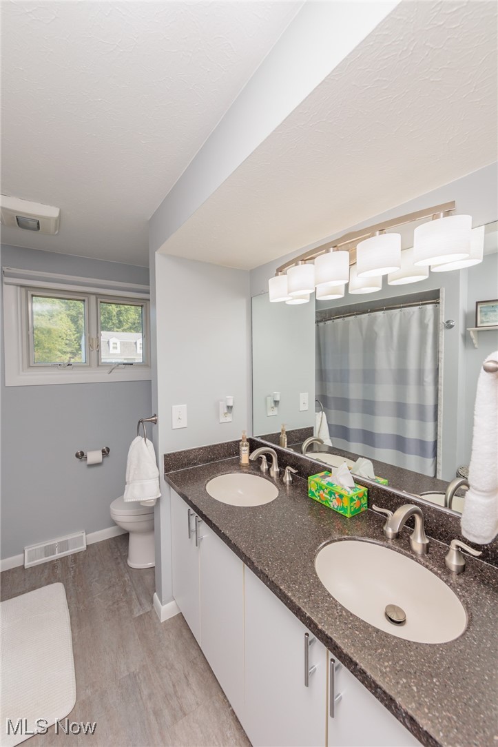 9322 Pheasant Run Place