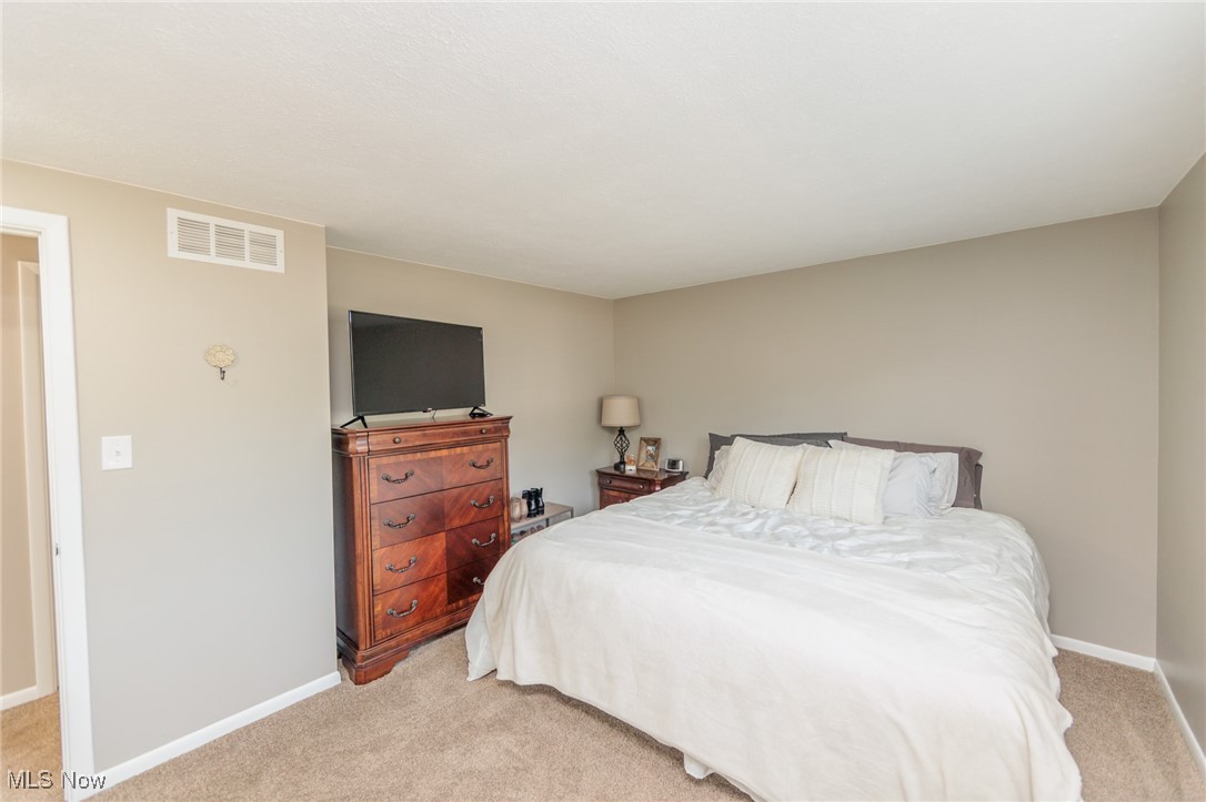 9322 Pheasant Run Place