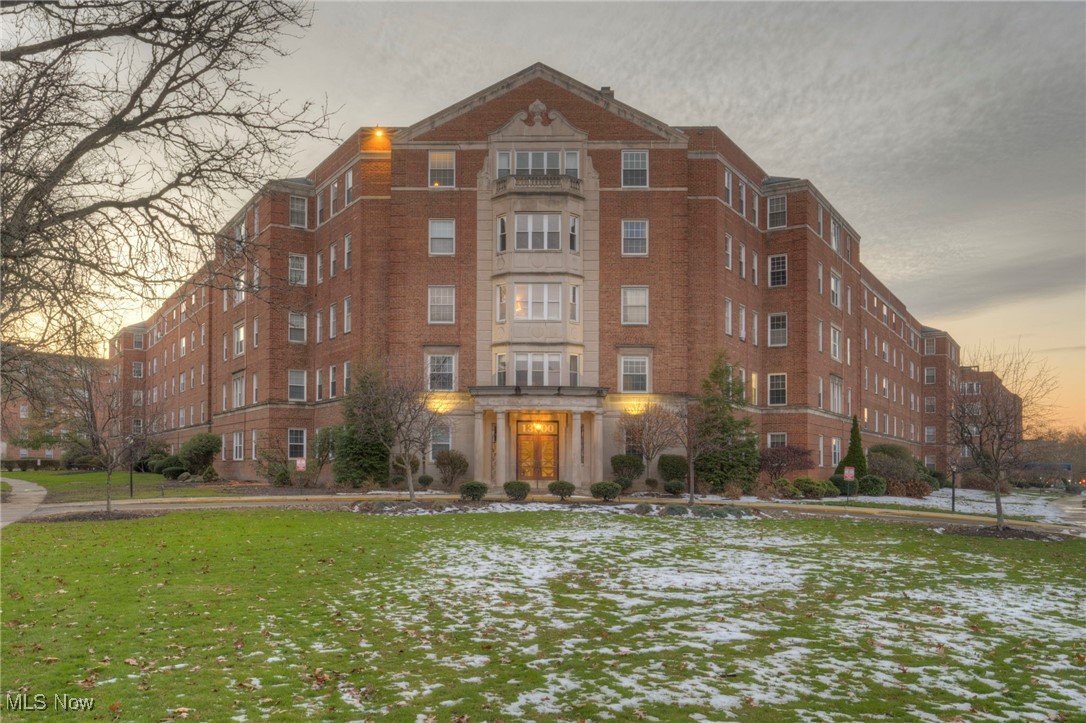 13800 Fairhill Road