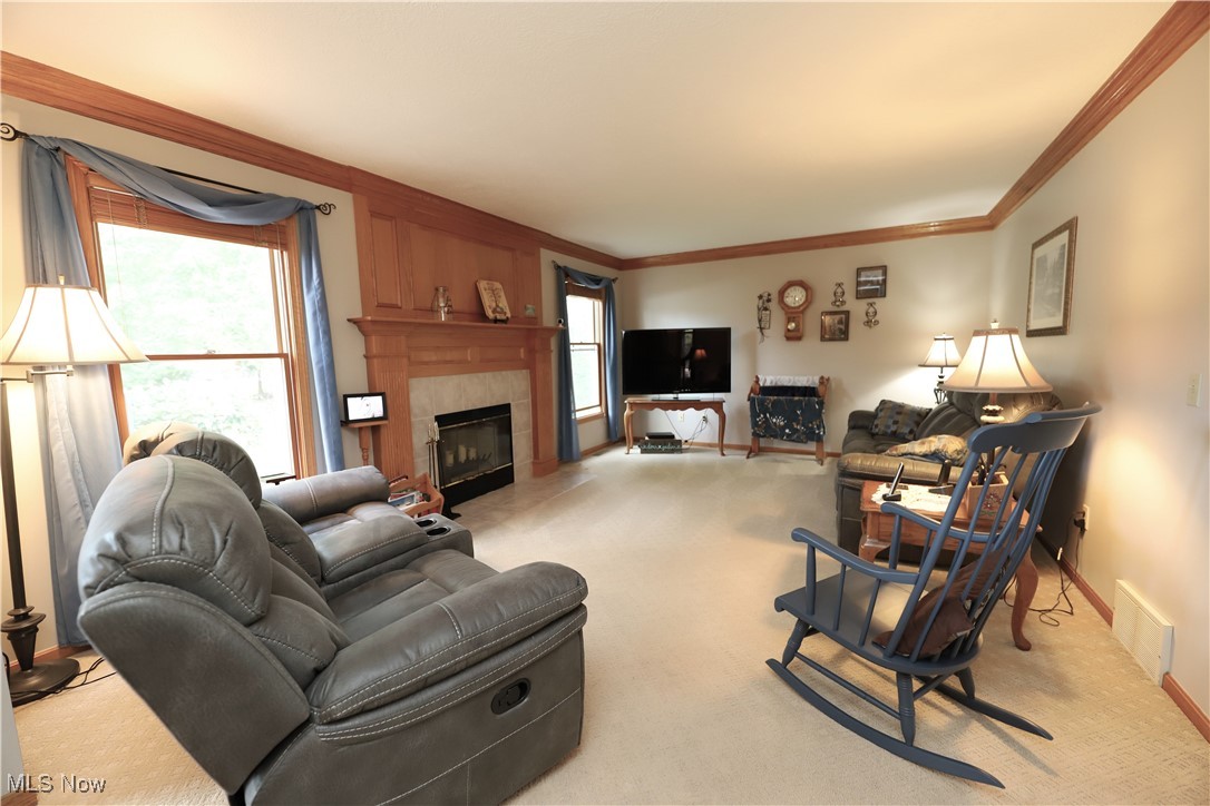 1561 Oak Branch Circle