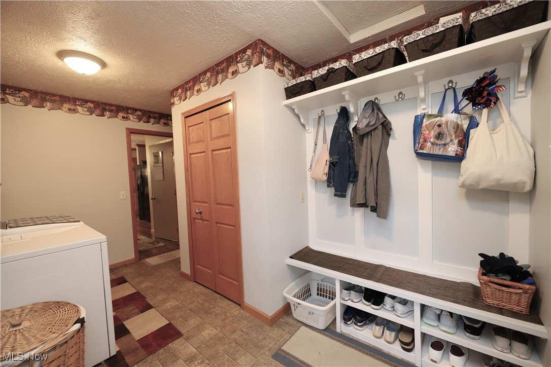 1561 Oak Branch Circle