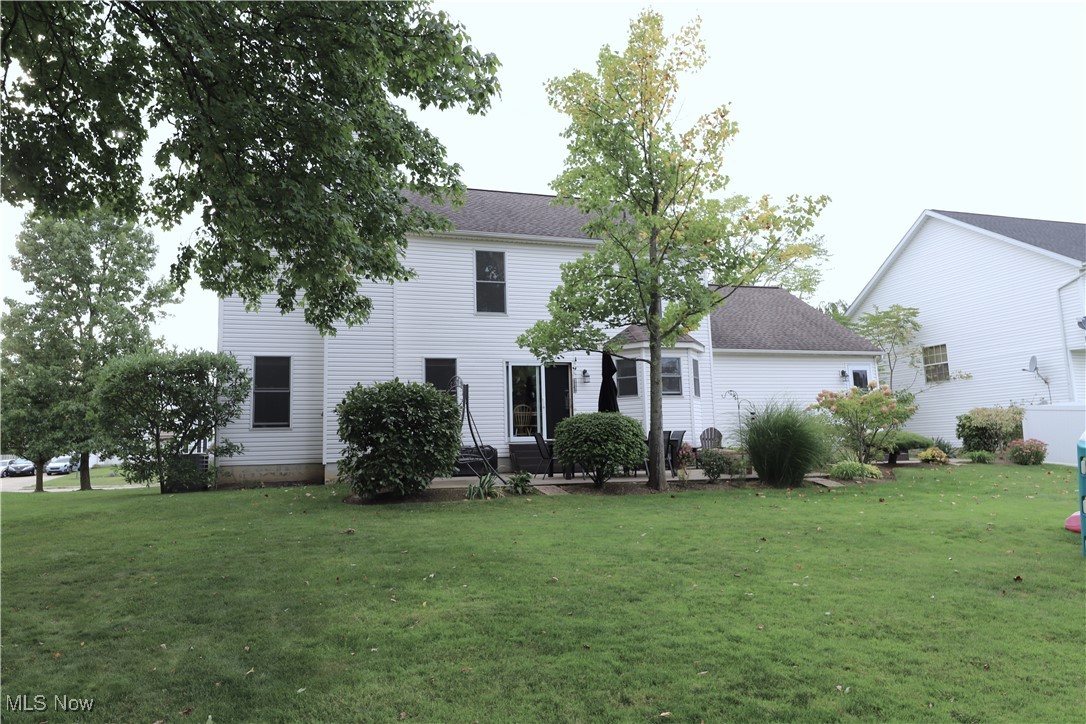 1561 Oak Branch Circle
