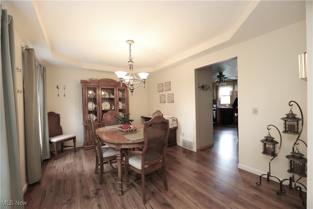 1561 Oak Branch Circle