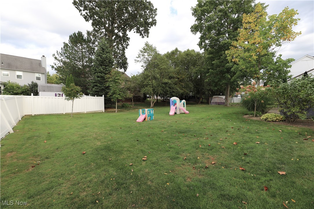 1561 Oak Branch Circle