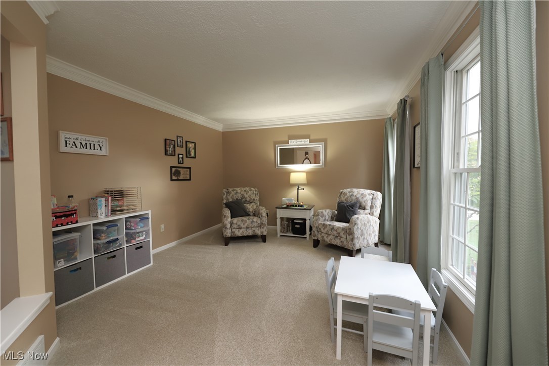 1561 Oak Branch Circle