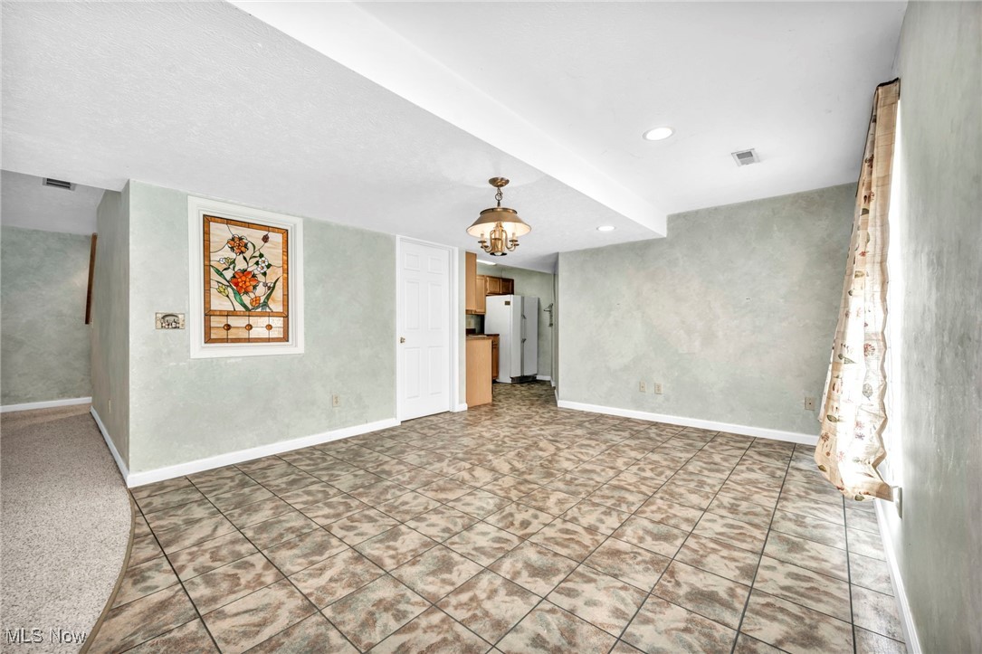 5205 Queen Ann Way