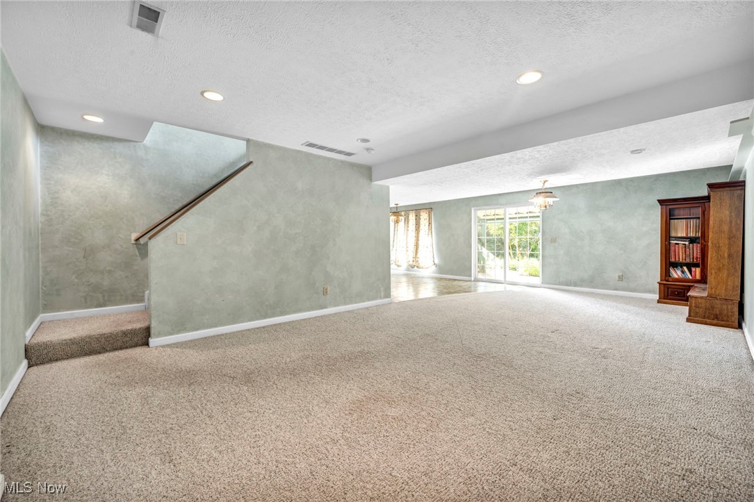 5205 Queen Ann Way