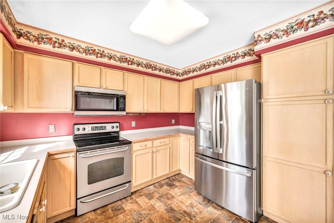 5205 Queen Ann Way