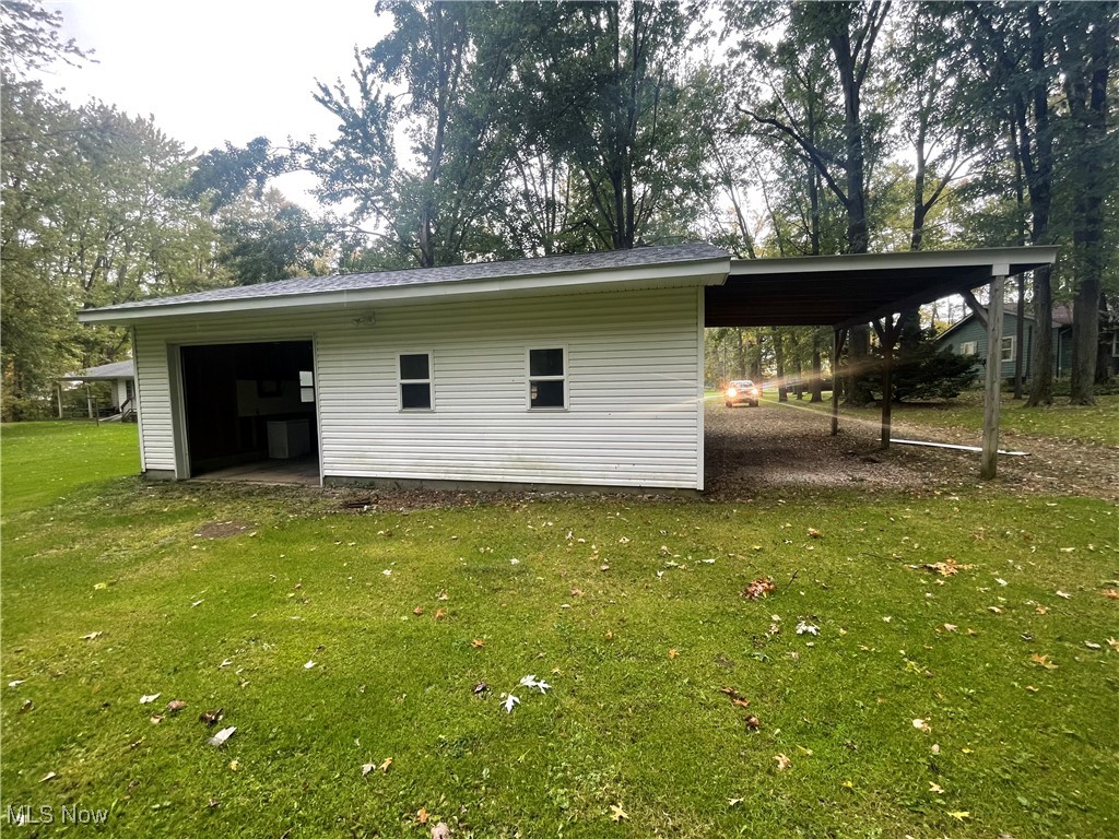 7815 Cemetery Road