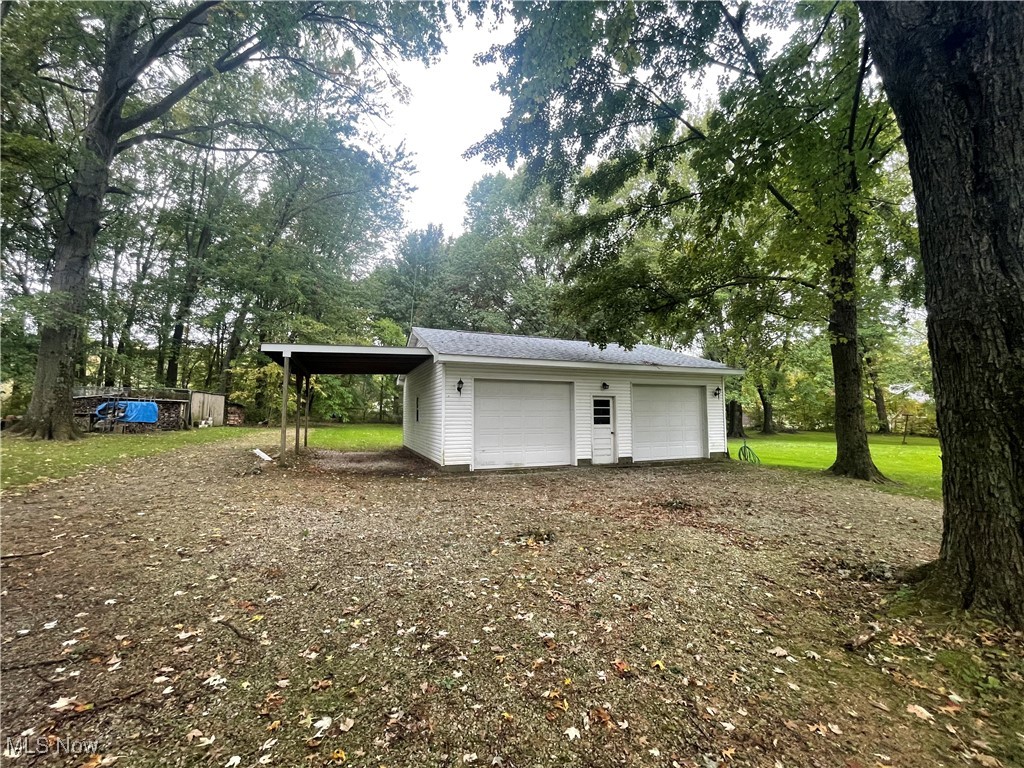 7815 Cemetery Road